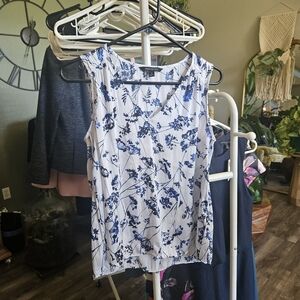 Banana Republic blouse